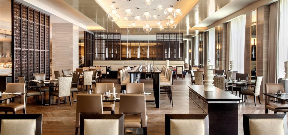 spectrum restaurant fairmont